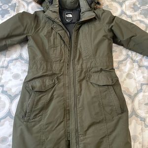 Size medium North Face Coat